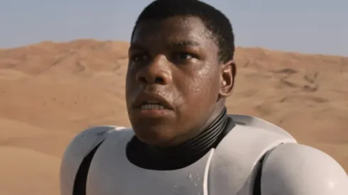 John Boyega como Finn