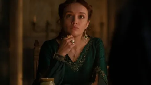 Olivia Cooke como Alicent