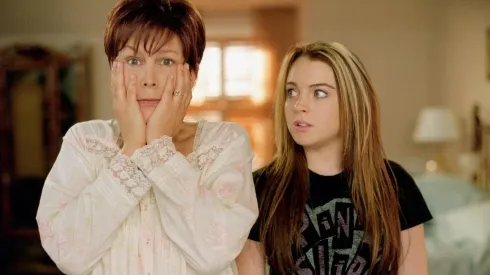 Jamie Lee Curtis y Lindsay Lohan protagonizan Freaky Friday.