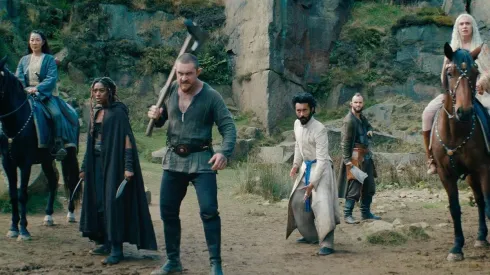 Emily in Paris, el spin-off de The Witcher y más: todos los estrenos de series en Netflix en diciembre 2022.