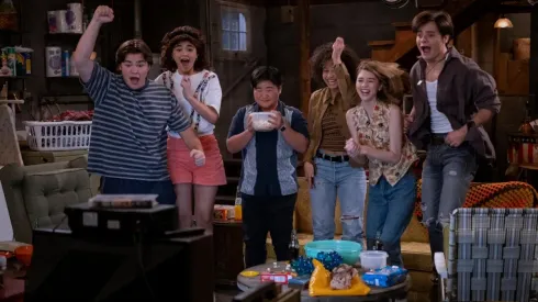 That '90s Show: quiénes son los actores que regresan a la secuela de Netflix.