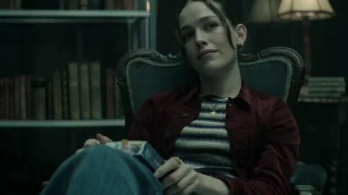 Victoria Pedretti regresa a la temporada 4 de You.