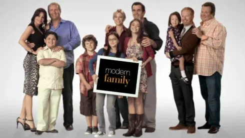 5 series parecidas a MODERN FAMILY que DEBES VER en NETFLIX.