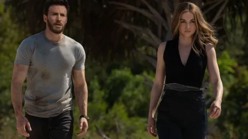 Chris Evans y Ana de Armas.