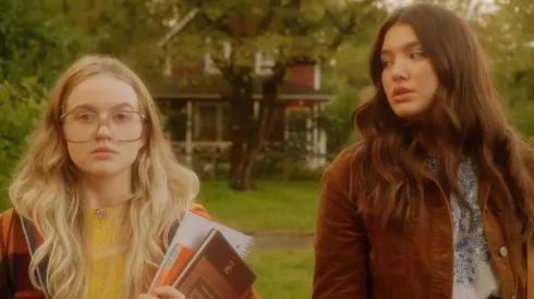 El baile de las luciérnagas lanzó sus últimos episodios en la plataforma de streaming.