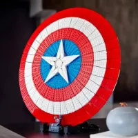 Lego tiene listo un set con el escudo del Capitán América TAMAÑO REAL