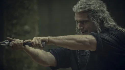 Henry Cavill protagoniza la temporada 3 de The Witcher.