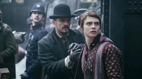 Carnival Row acaba de estrenar su temporada 2 con Orlando Bloom y Cara Delevingne