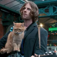 ¿Un gato callejero llamado Bob está en Netflix? Dónde ver la película