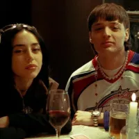 ¿Nicki Nicole y Peso Pluma son pareja? Pasean solos por Disney: FOTOS
