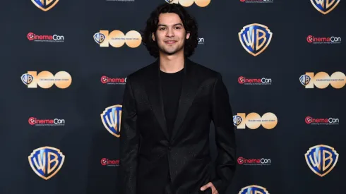 Xolo Maridueña está a punto de protagonizar su primer película gracias a DC comics.