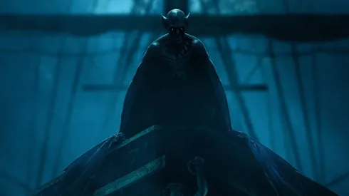 La exhibición descarada del monstruo arruina la atmósfera de Drácula, Mar de Sangre.