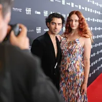 ¡Confirmado! Joe Jonas se divorcia de Sophie Turner