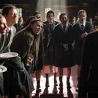 Así es Bad Behaviour, lo nuevo de HBO Max