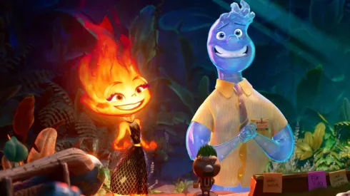 Ember y Wade, los protagonistas de Elementos, la más reciente película animada de Pixar.
