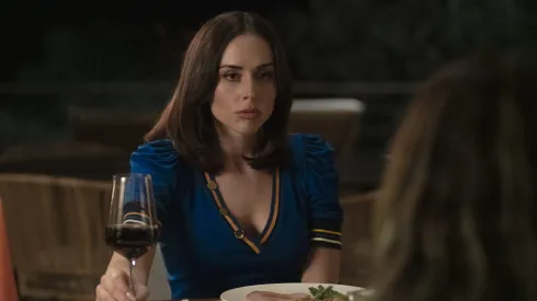 Las Viudas de los Jueves. Zuria Vega as Mariana Andrade in Las Viudas de los Jueves. Cr. Camila Jurado / Netflix ©2023