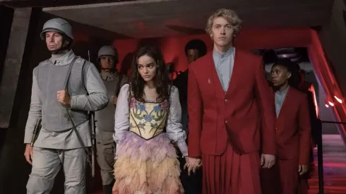 Rachel Zegler como Lucy Gray Baird y Tom Blyth como Coriolanus Snow en la precuela Los Juegos del Hambre.