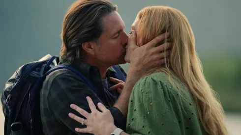 Alexandra Breckenridge y Martin Henderson tienen los roles estelares en Un Lugar para Soñar (Virgin River).