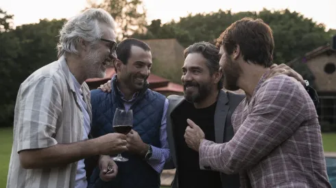 Conoce al actor español que triunfa en una de las series mexicanas más vistas de Netflix