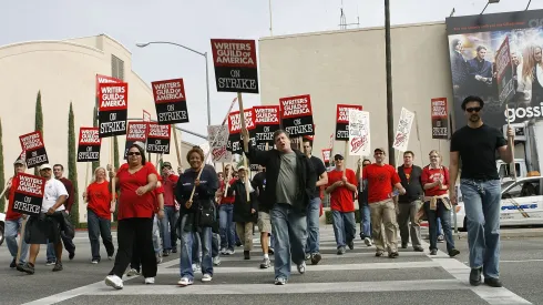 La huelga de guionistas y actores de Hollywood mantiene en vilo a la industria del cine.