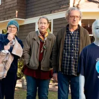 Conoce al sobresaliente elenco de Jules