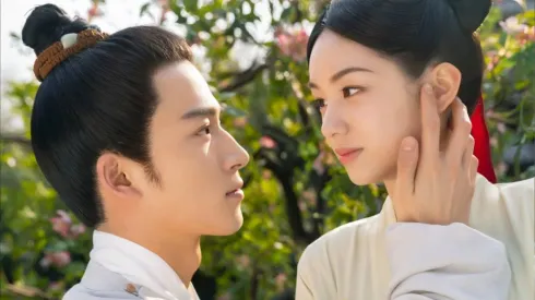 Los protagonistas de la serie romántica más vista de HBO Max.