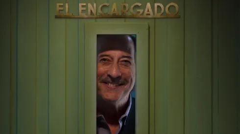 La serie está protagonizada por Guillermo Francella