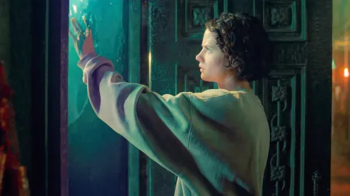 La cinta está protagonizada por Jana McKinnon.