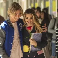 La serie de comedia más vista en Netflix a un día de su estreno en México, compite con \'Belleza Verdadera\'