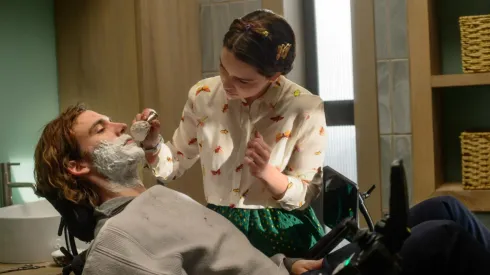 La película está protagonizada por Emilia Clarke.