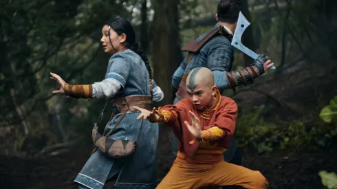 Los protagonistas de Avatar: La leyenda de Aang, de Netflix.