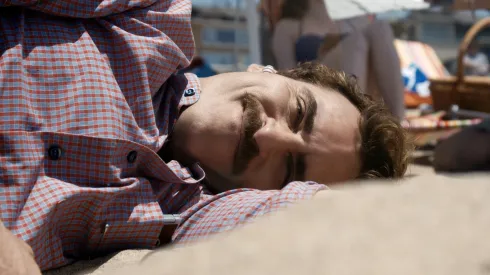 Joaquin Phoenix en la película que acaba de estrenar Prime Video.