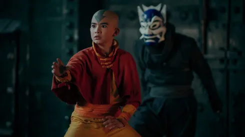 Gordon Cormier da vida a Aang en la producción de Netflix.