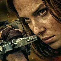 Reseña de Damisela: Un intento de Netflix por subvertir la fantasía que se queda a medio camino