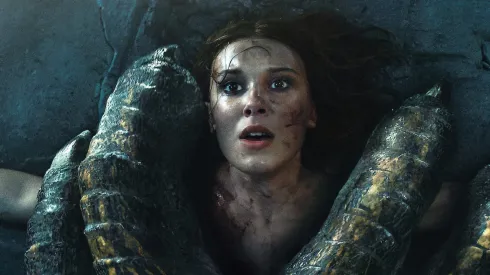 Millie Bobby Brown en el enfrentamiento con el feroz dragón de Damisela.