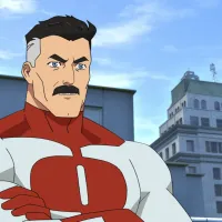 ¿Se viene el live-action de Invincible con Ryan Reynolds y Hugh Jackman?