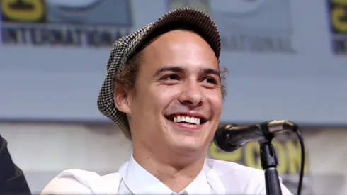 Frank Dillane en ‘Nell, la renegada’ de Disney+