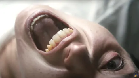 Una de las escenas más aterradoras de La Primera Profecía.