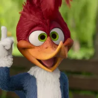 El Pájaro Loco se va de Campamento: Conoce al elenco de una de las películas más vistas de Netflix