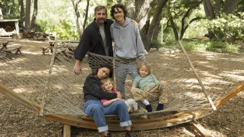 La película está protagonizada por Timothée Chalamet y Steve Carell.
