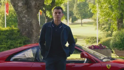 Arón Piper protagoniza “El correo” de Netflix