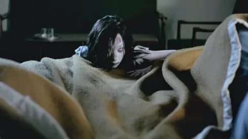 La cinta original se estrenó en el 2004 y un remake en el 2008.