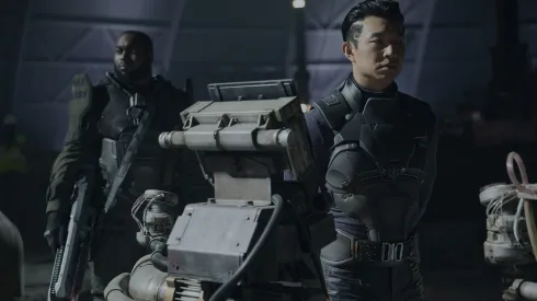 Abraham Popoola y Simu Liu tienen roles principales en esta película.