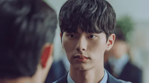 Lee Chae Min es Kang Ha en 'Jerarquía' de Netflix