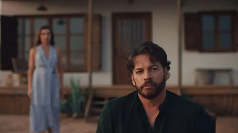 La historia toma lugar en una isla paradisíaca.