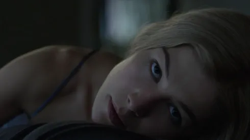 Rosamund Pike encabeza el reparto de la película.