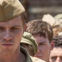 Reparto de \'Inquebrantable\' en Netflix: ¿Quién es quién en la película dirigida por Angelina Jolie?