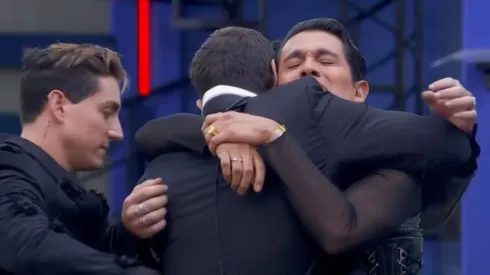 La salida de Adrian Marcelo dejó al team Tierra con solo tres participantes.