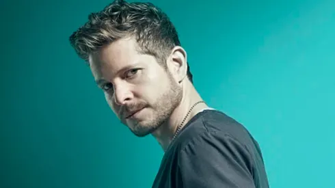 Matt Czuchry interpreta al Dr. Conrad Hawkins en ‘The Resident’ de Netflix