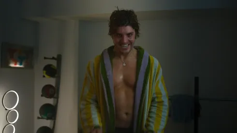 Lukas Gage es uno de los protagonistas de la cinta.